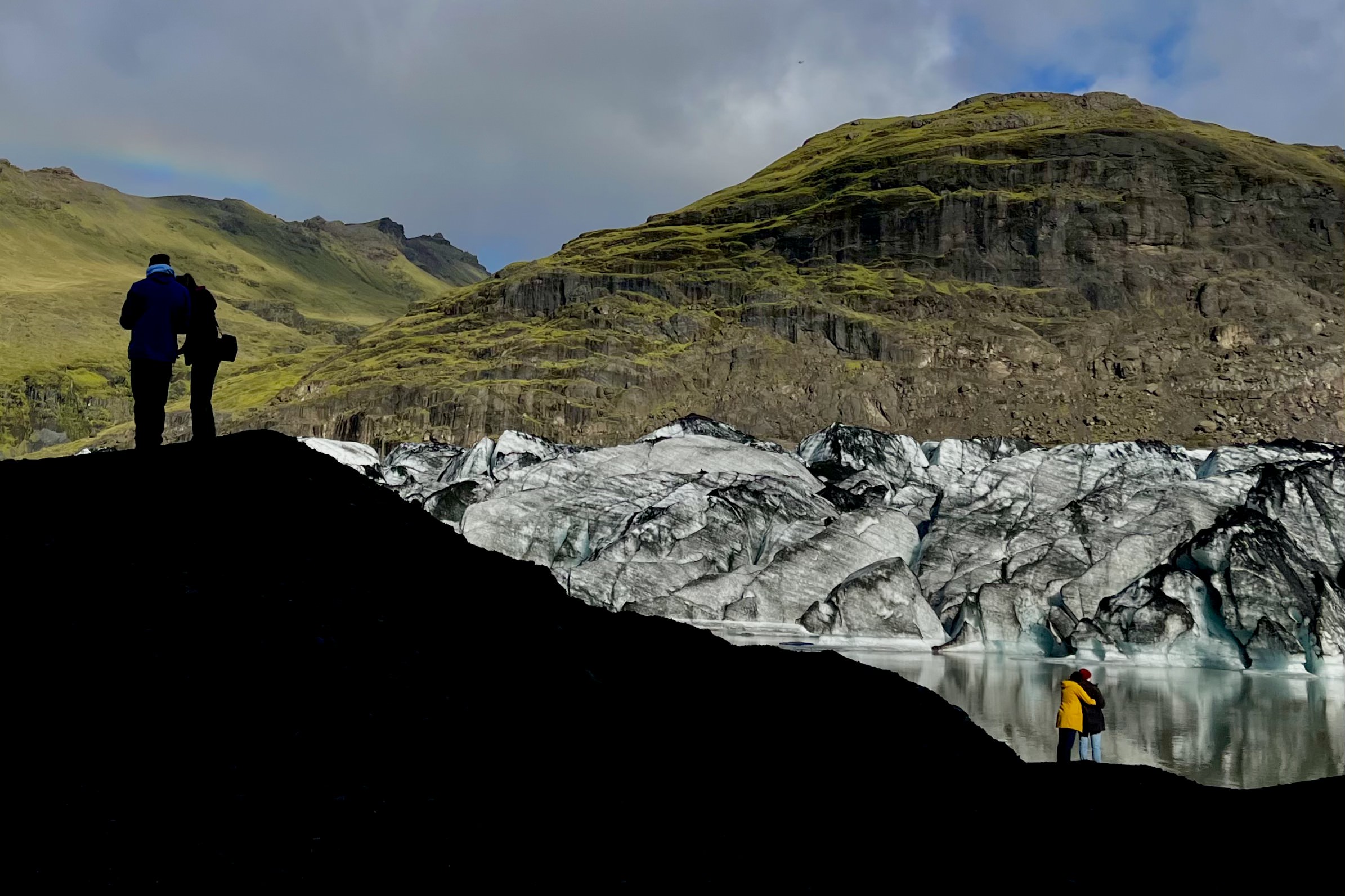 Couples by the glacier:Iceland:2023